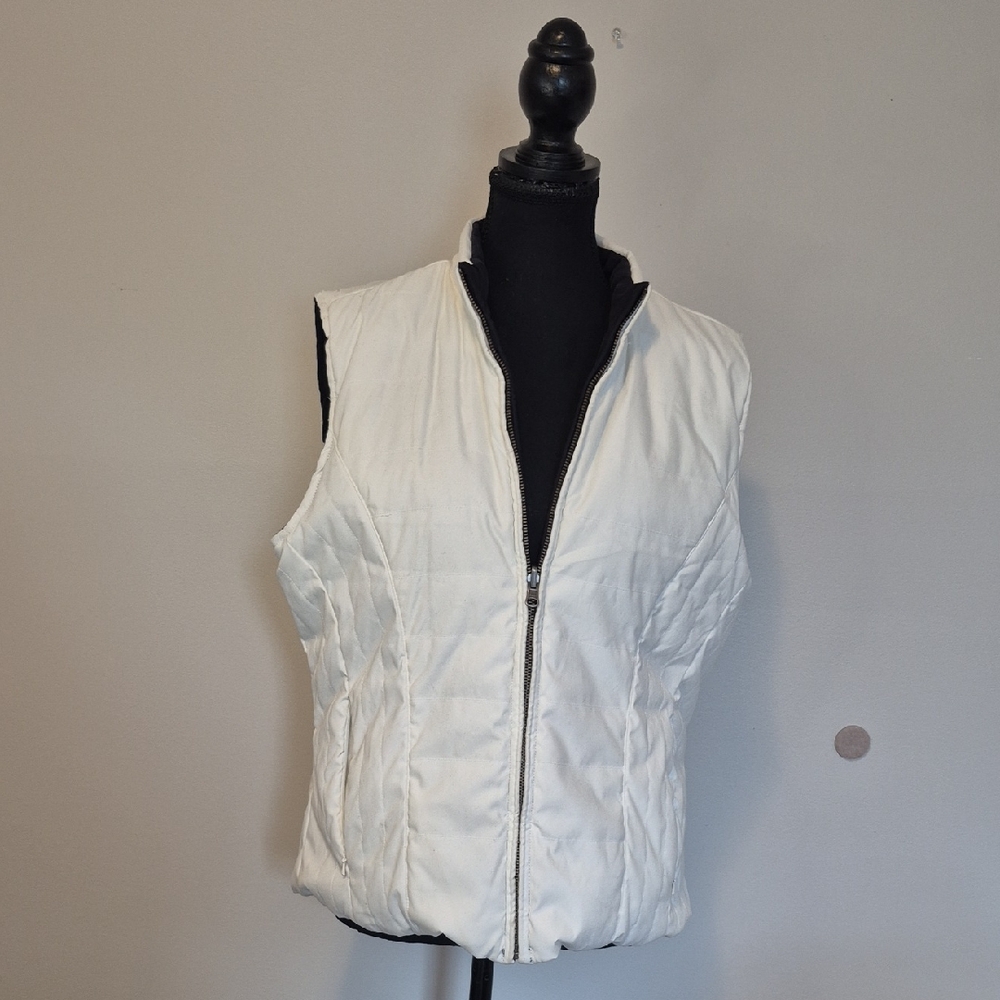 Sale, 3 For $40 Women's Reversible White/Black Quilted Vest